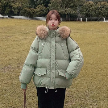 Короткие хлопковые парки с капюшоном для женщин 2023 зима Новая толстая теплая стеганая куртка Женская корейская меховая куртка Пальто для зимней одежды
