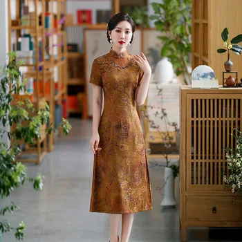 Традиционное вышивное мандариновое воротник Cheongsam с коротким рукавом с принтом атласное платье Ципао Ципао