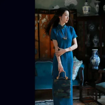 Элегантный темно-синий воротник с национальным характером Длинный Cheongsam Qipao Vêtements Traditionnels Chinois Femme День матери Подарки Платье